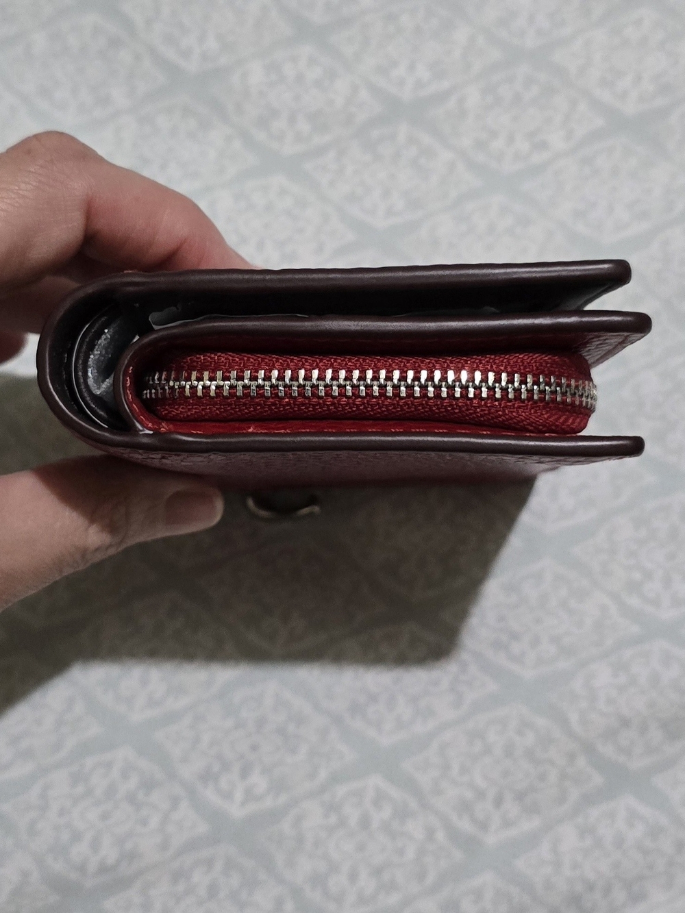 COACH Snap Wallet - Picture 9 of 10